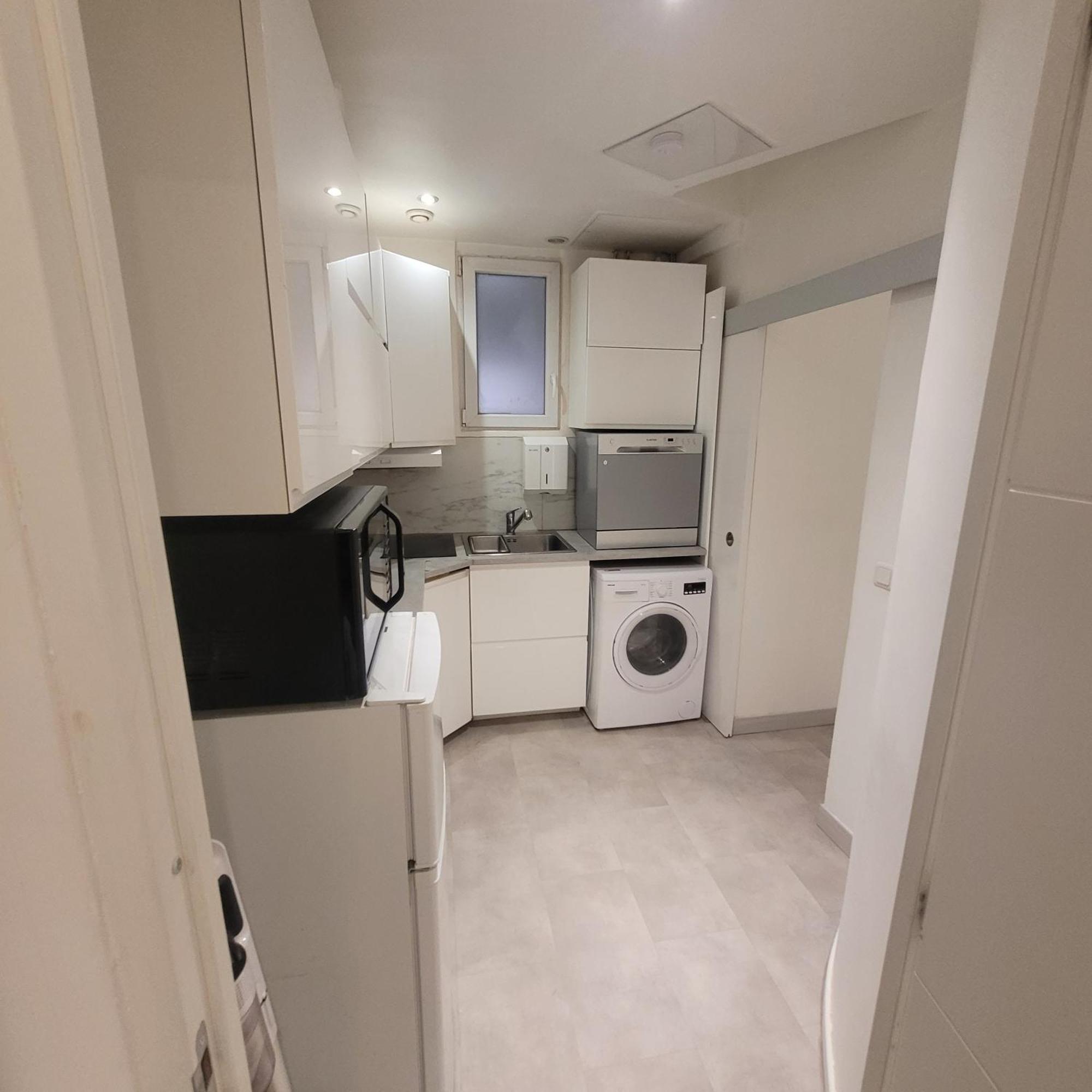 Bel Appartement Champs Elysees Avec 2 Chambres Párizs Kültér fotó