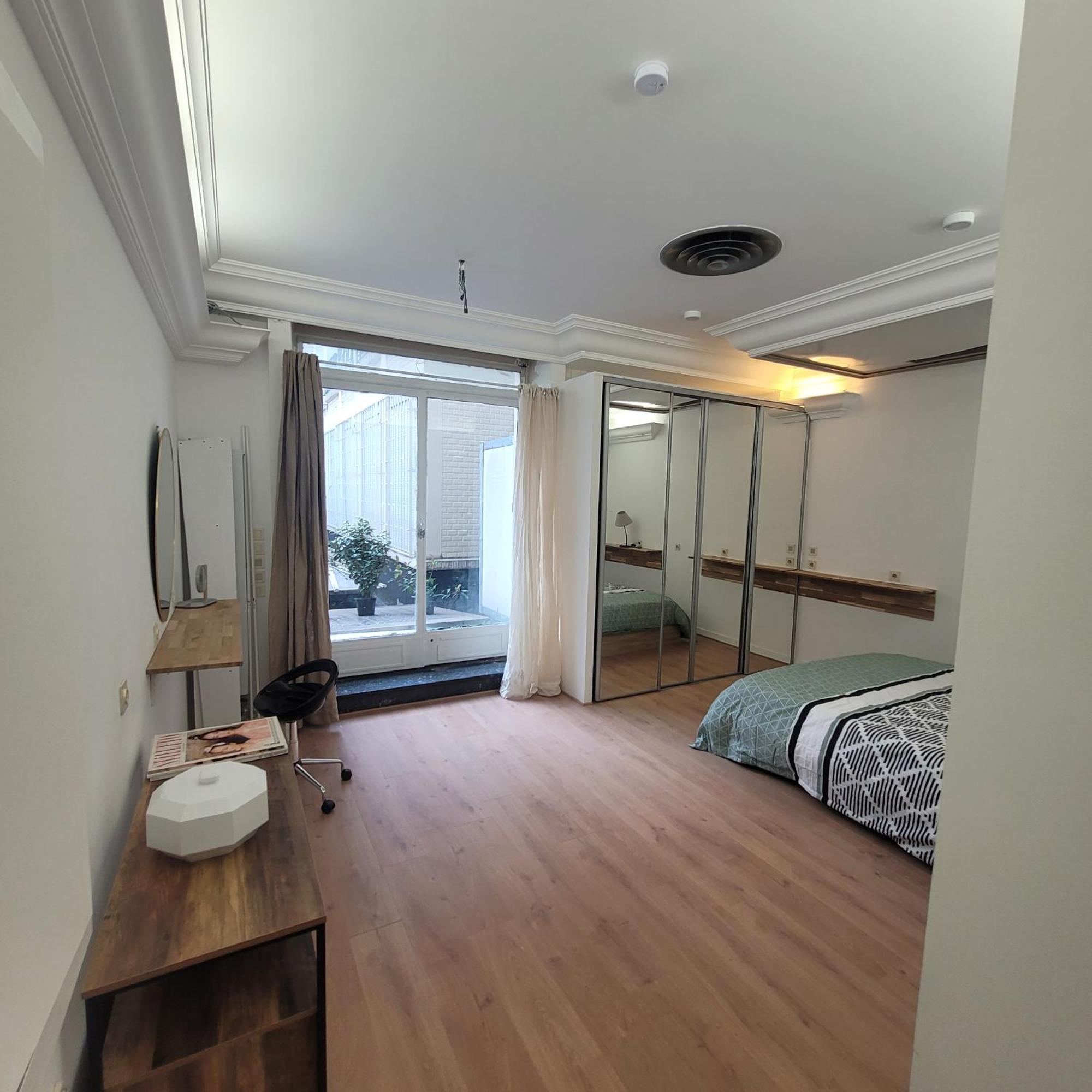 Bel Appartement Champs Elysees Avec 2 Chambres Párizs Kültér fotó